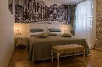 B&B Central Palace Heritage Split Apartment
